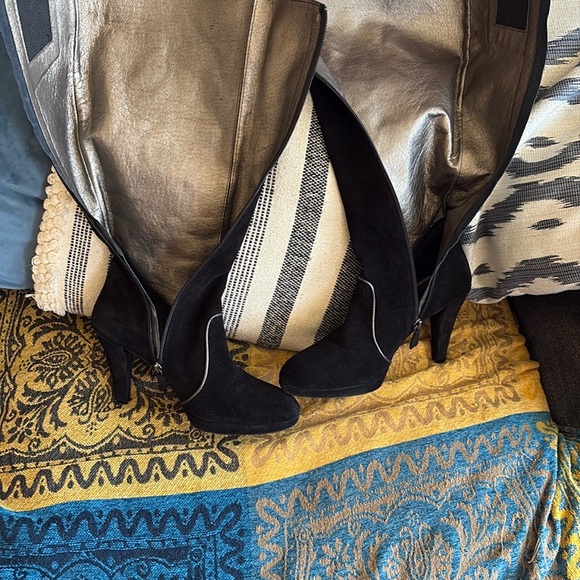 ๐BODEN ROSEBERRY Black Suede Knee-High Boots w/Silver Piping, Sz. 9, EU 40 ๐ - Picture 6 of 16